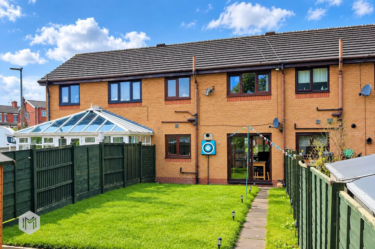 New Wellington Close, Blackburn, BB2, photo 19