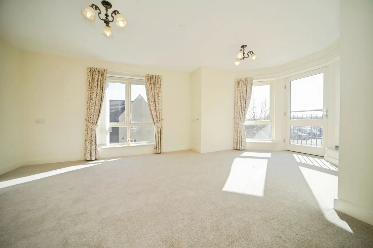 Airfield Road, Bury St. Edmunds, Suffolk, IP32, photo 4