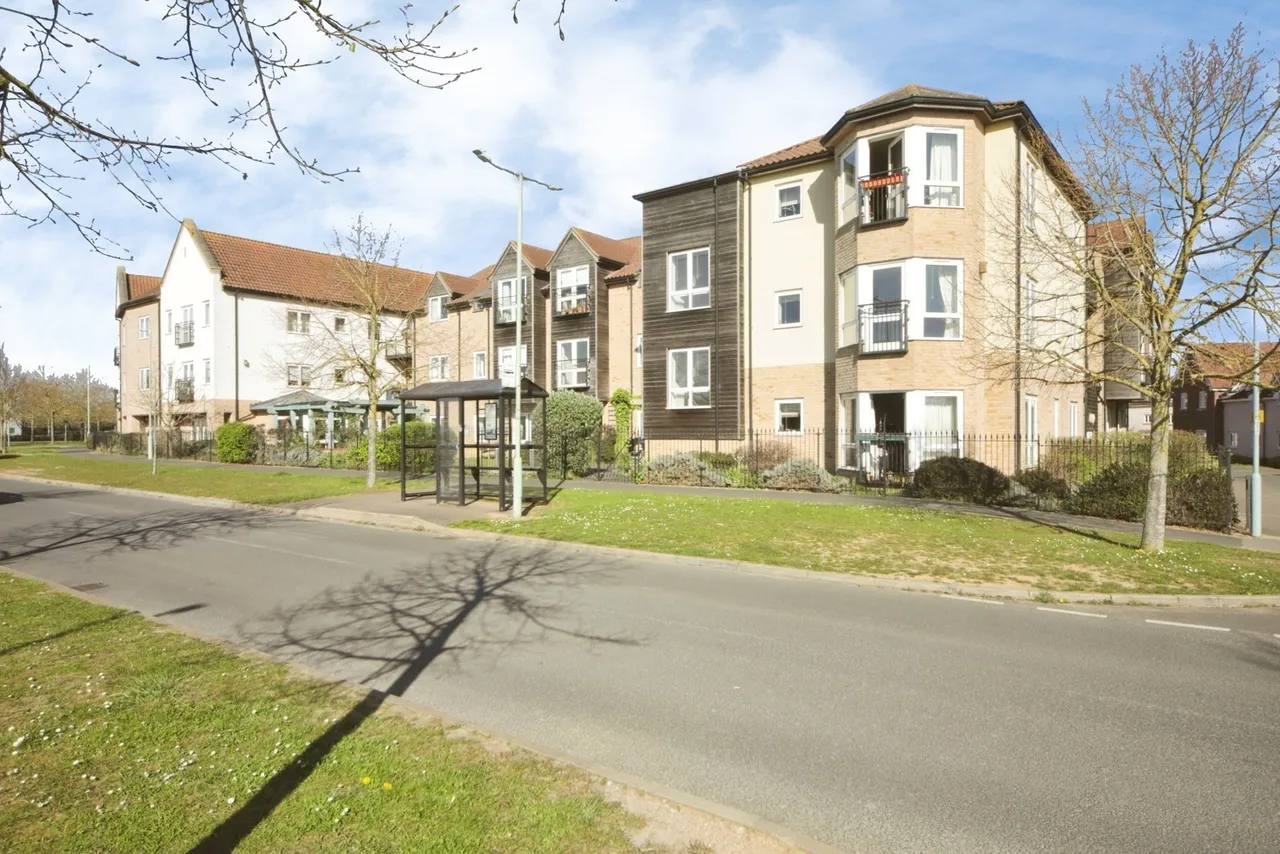 Airfield Road, Bury St. Edmunds, Suffolk, IP32, photo 13