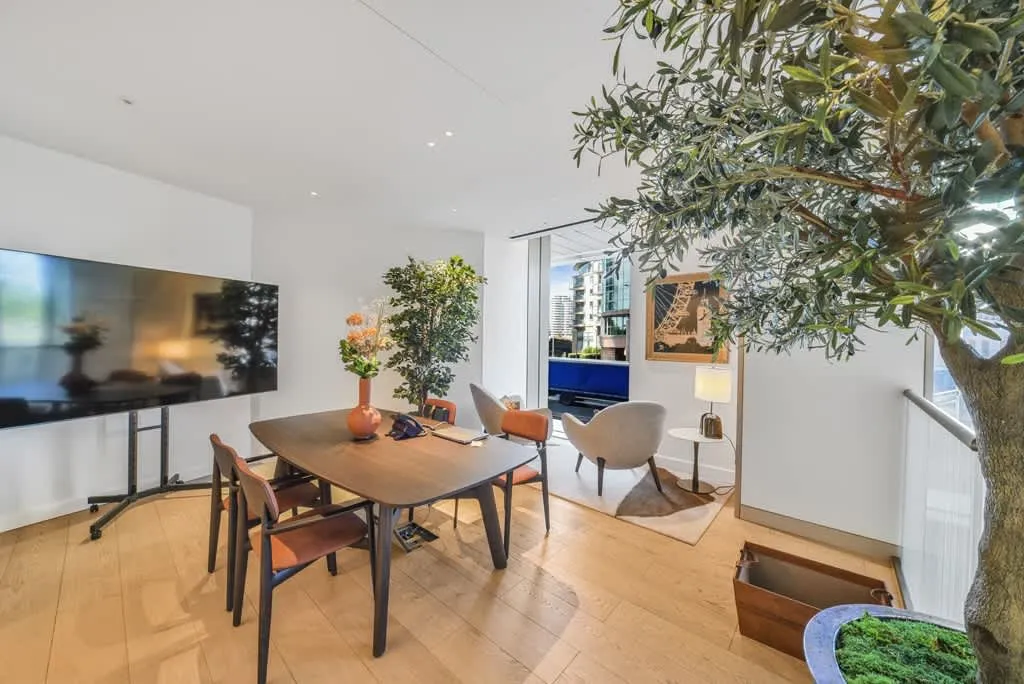 River Park Tower, London, SW8, photo 16