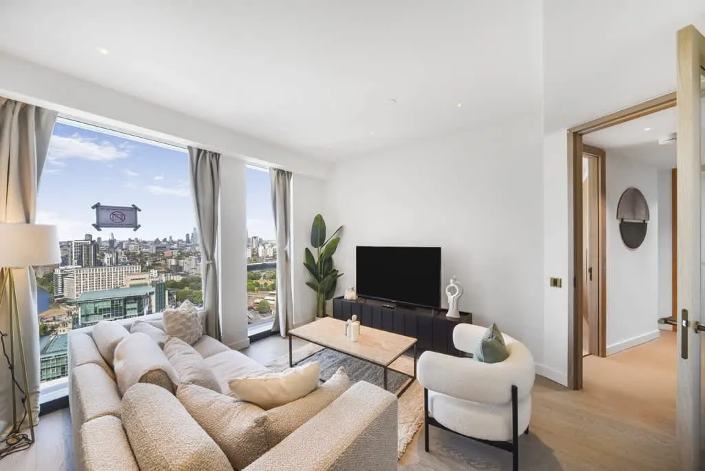 River Park Tower, London, SW8, photo 8