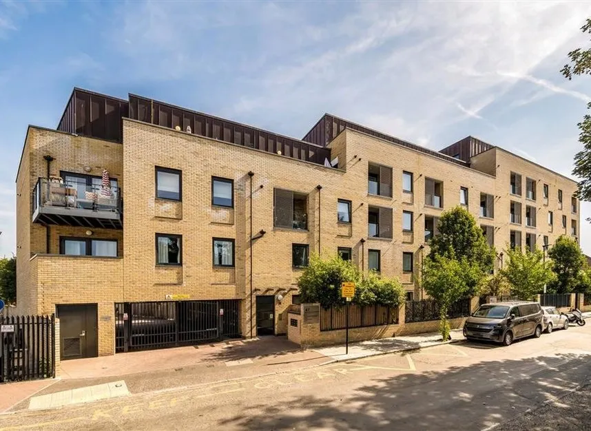 1 bed flat to rent — Commerell Street, Greenwich, SE10