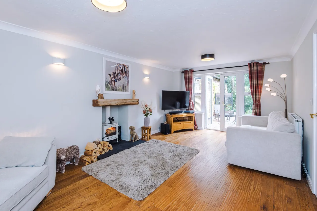 Chesterton Drive, Winwick, Warrington, Warrington, WA2 8XF, photo 6