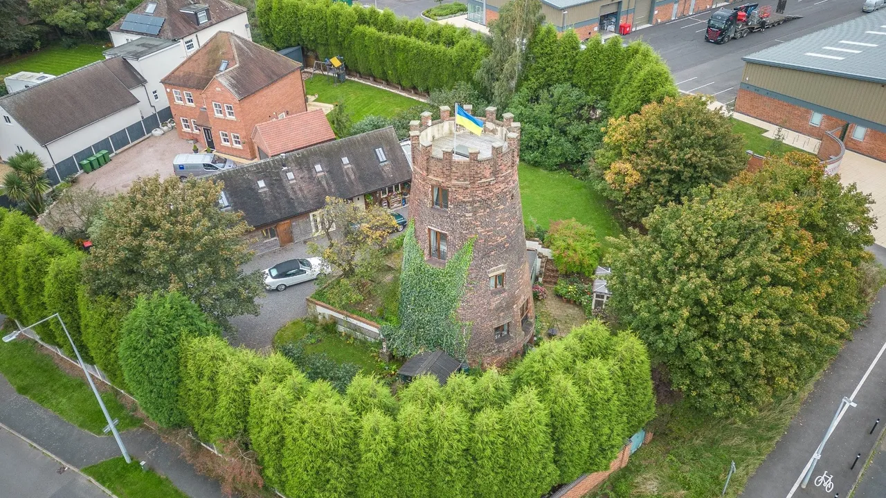 Hadley Park Windmill, Hadley Park East, Hadley TF1 6QJ, photo 22