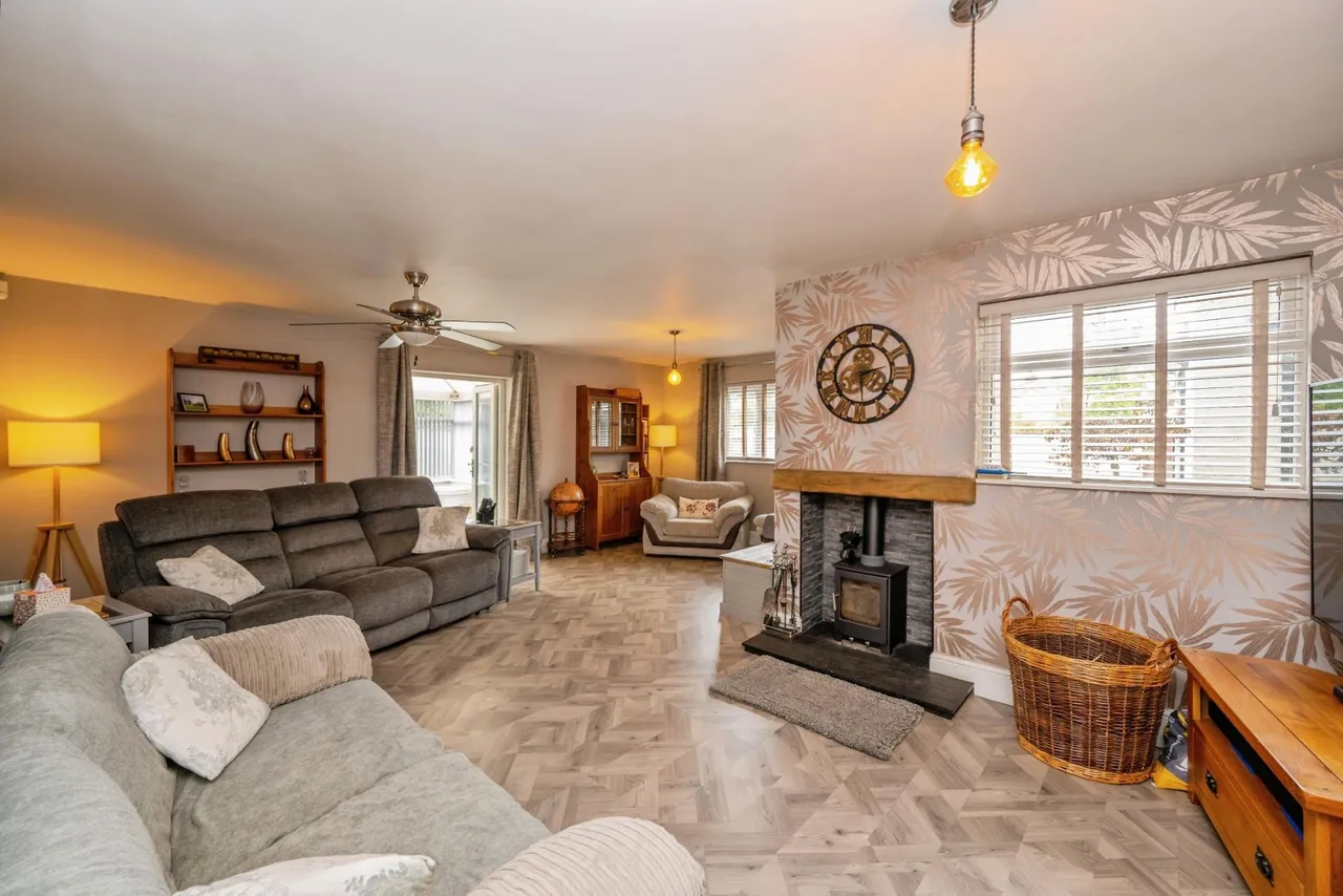 Ash Lane, No Man's Heath, B79, photo 8