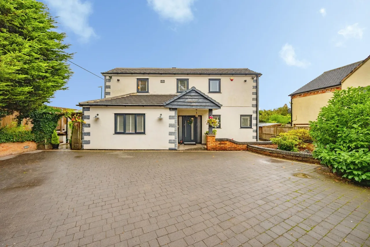 Ash Lane, No Man's Heath, B79, photo 43