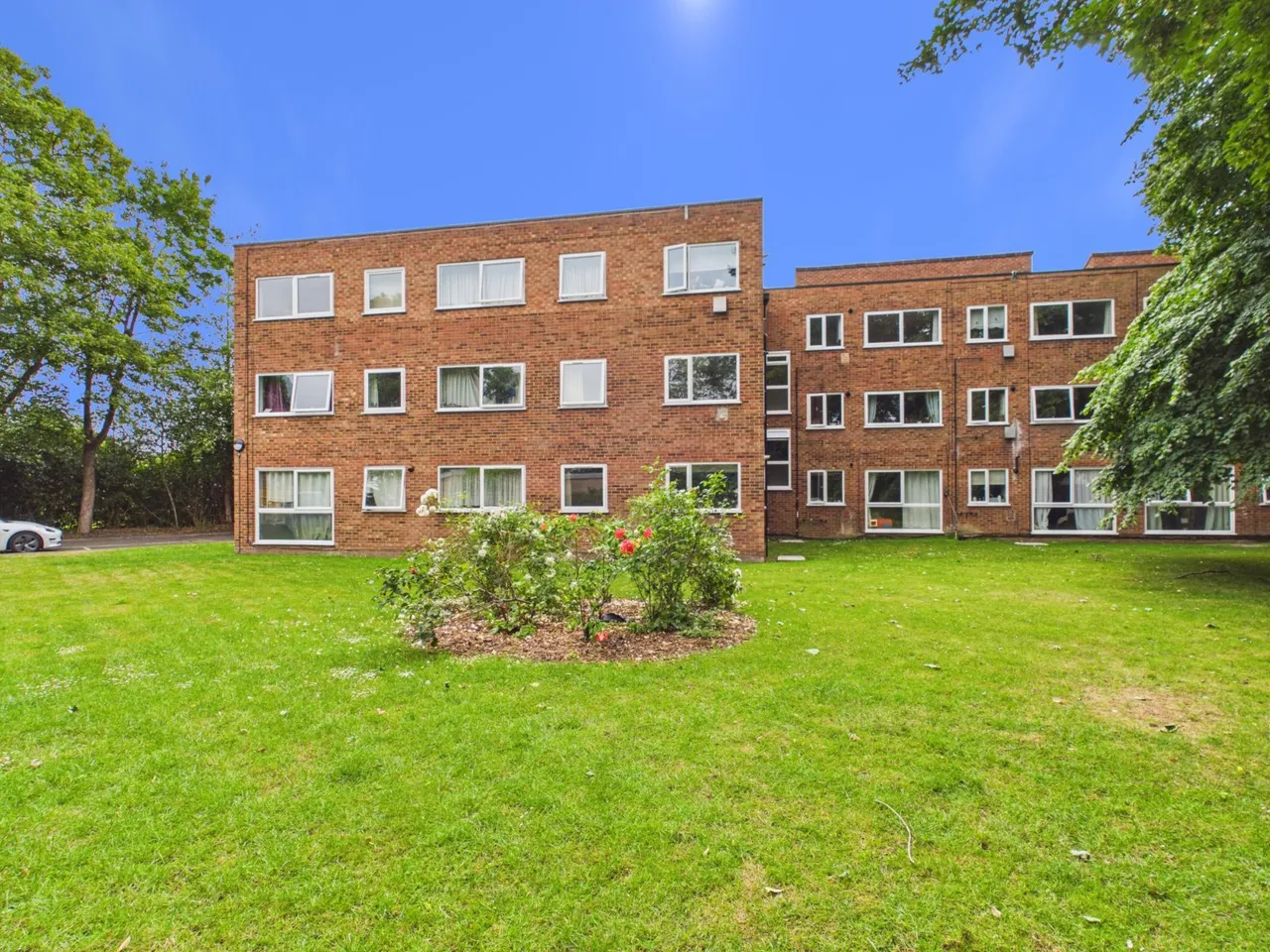2 bed rosefield road, staines-upon-thames, surrey,tw18 for sale, Staines-upon-Thames, Surrey