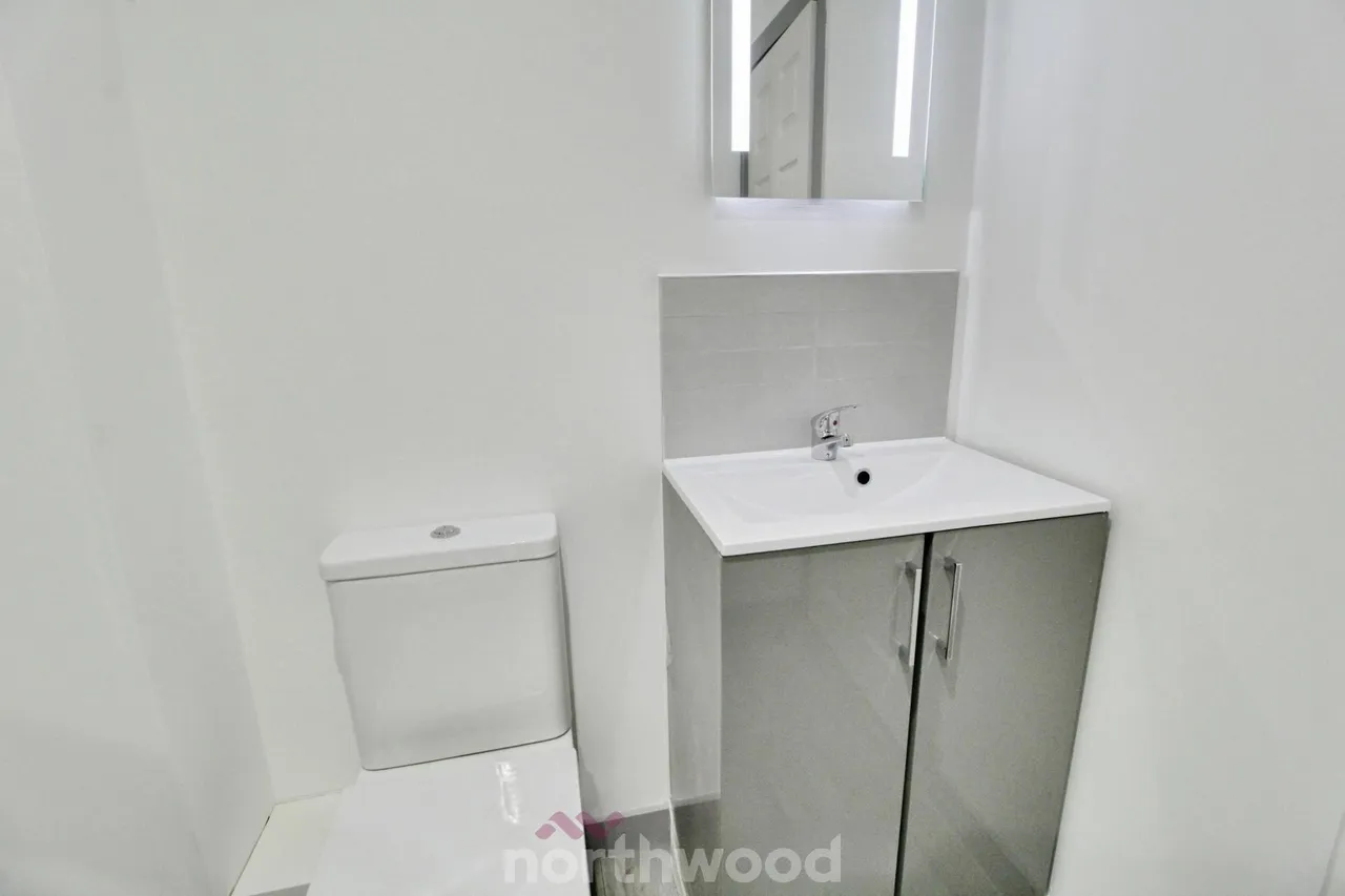 Consort House, Waterdale, DN1, photo 7