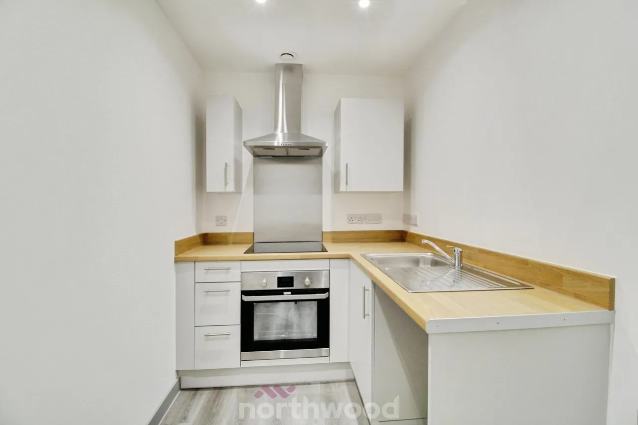 Consort House, Waterdale, DN1, photo 2