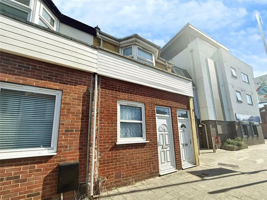 Fawcett Road, Southsea, Hampshire, PO4, photo 7