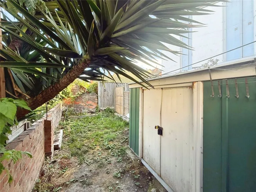 Fawcett Road, Southsea, Hampshire, PO4, photo 6