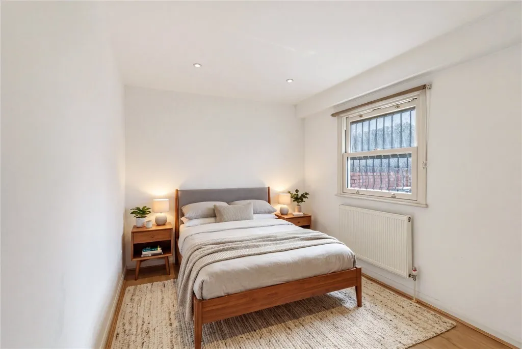 Bulwer Street, London, photo 7