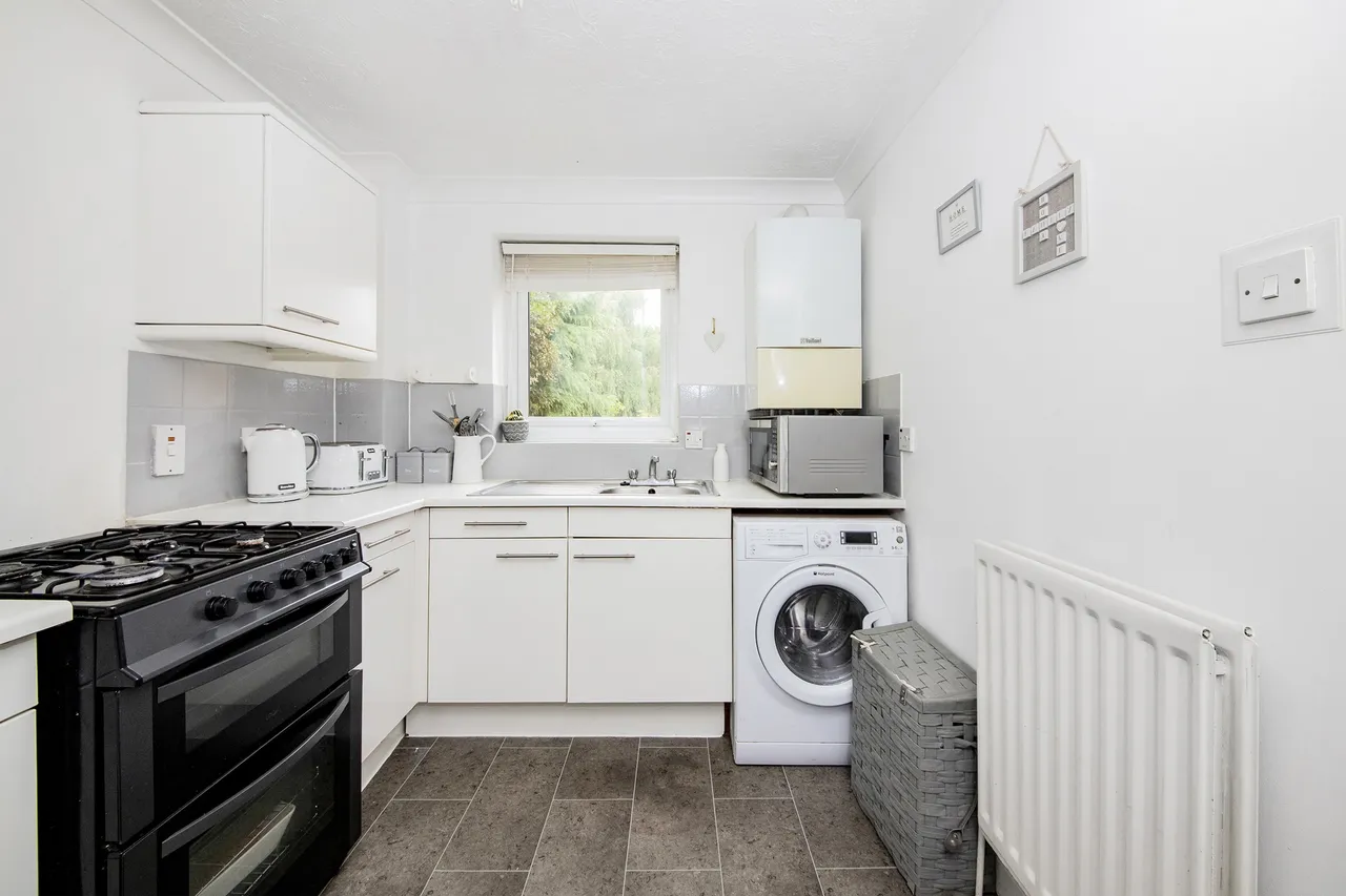 Ravenscroft Crescent, Eltham, SE9 4LL, photo 3