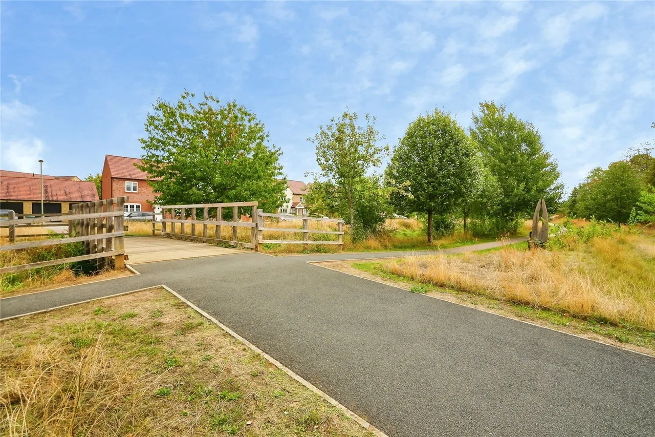 Redcar Road, Bicester, Oxfordshire, OX26, photo 24