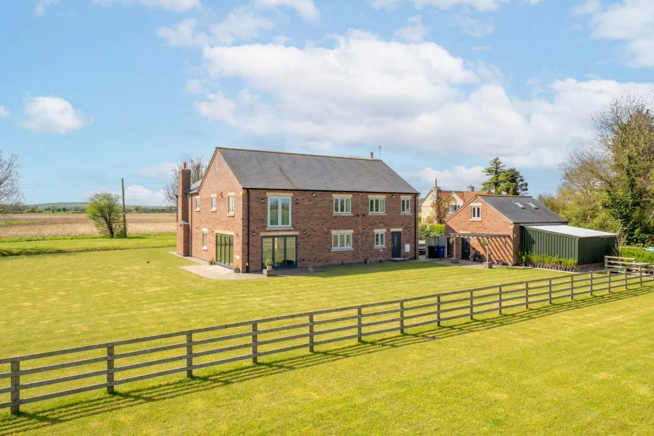 Biggin Lane, Leeds, LS25, photo 32