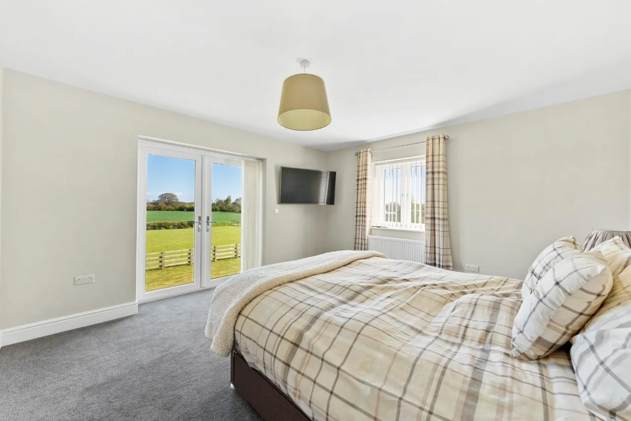 Biggin Lane, Leeds, LS25, photo 21