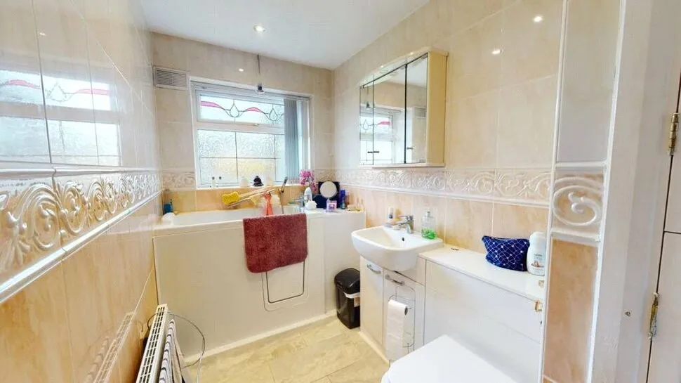 The Boulevard, Edenthorpe, South Yorkshire, DN3, photo 7