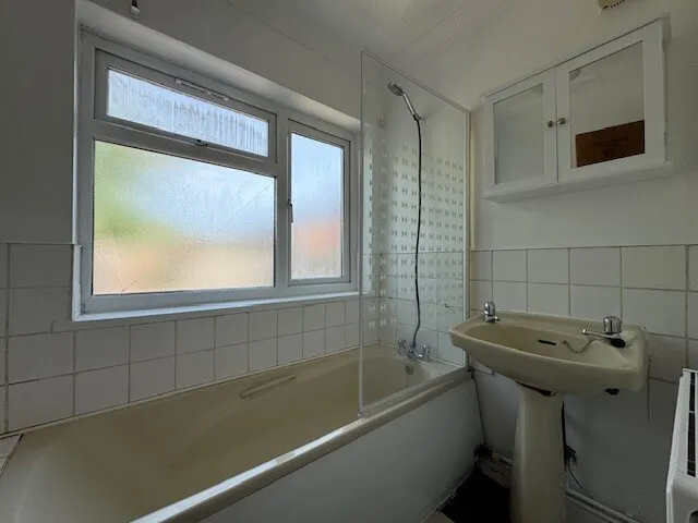 Raven Road, Newtown, SO14, photo 7