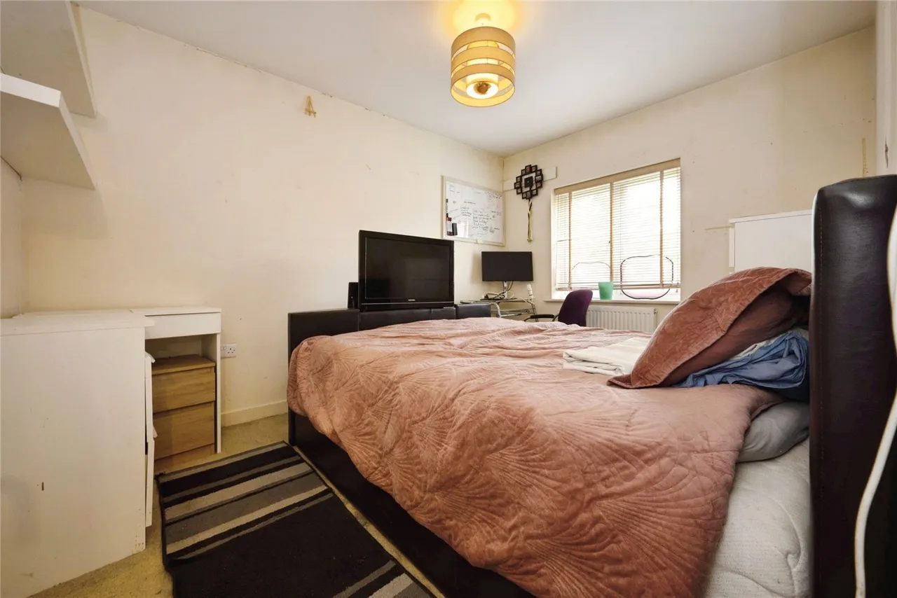 Cooper Drive, Leighton Buzzard, Bedfordshire, LU7, photo 12