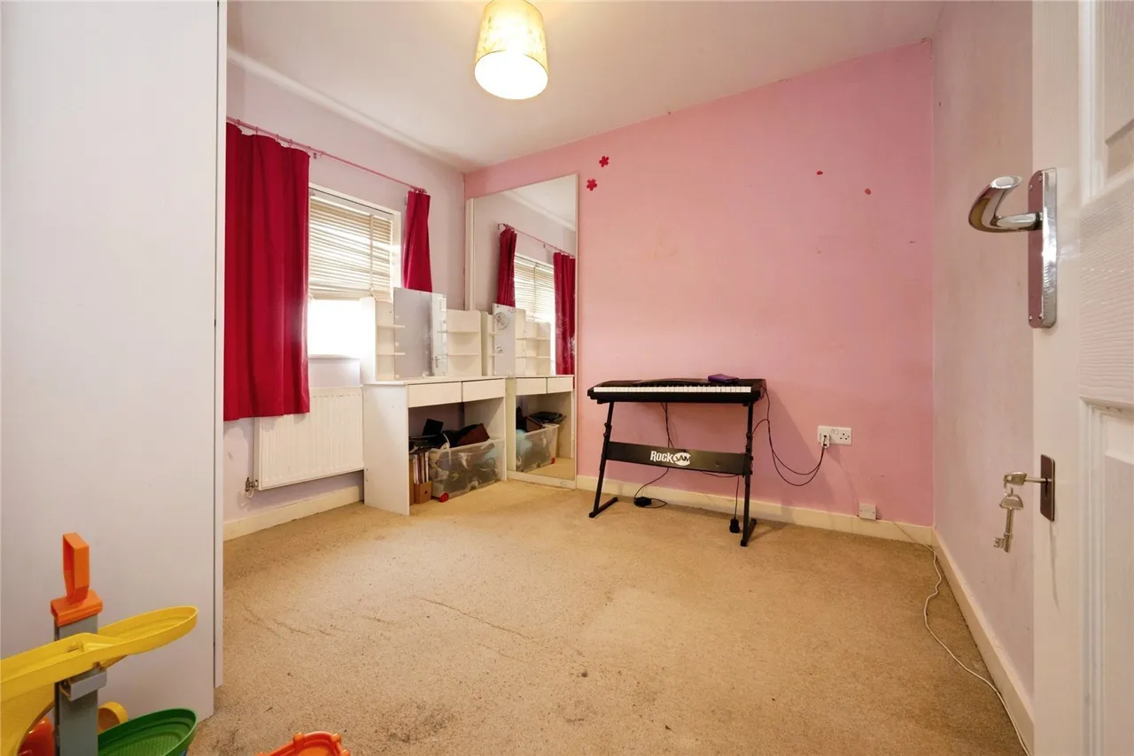 Cooper Drive, Leighton Buzzard, Bedfordshire, LU7, photo 13