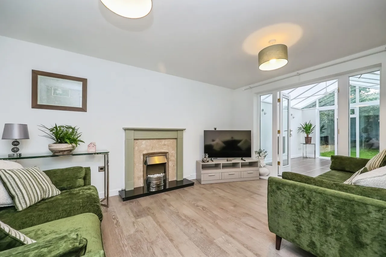 Holly Leaf Road, Hucknall, NG15, photo 2