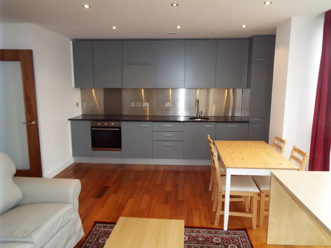 Admiral House, Newport Road, Cardiff, photo 3