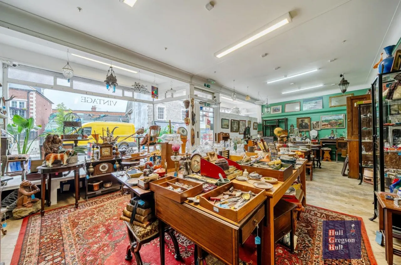 1 bed retail property (high street) for sale, High Street, Swanage, BH19