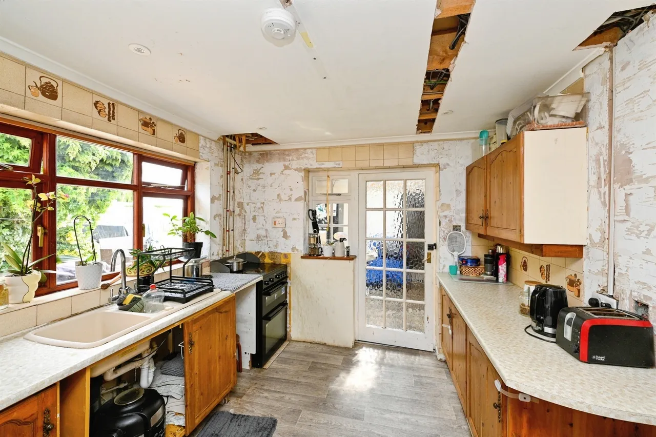 Glenfield Close, Outwell, WISBECH, photo 6