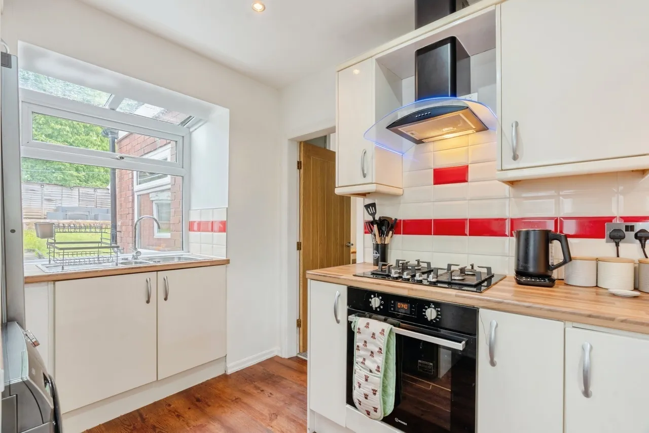 Brunshaw Avenue, Burnley, Lancashire, BB10, photo 6