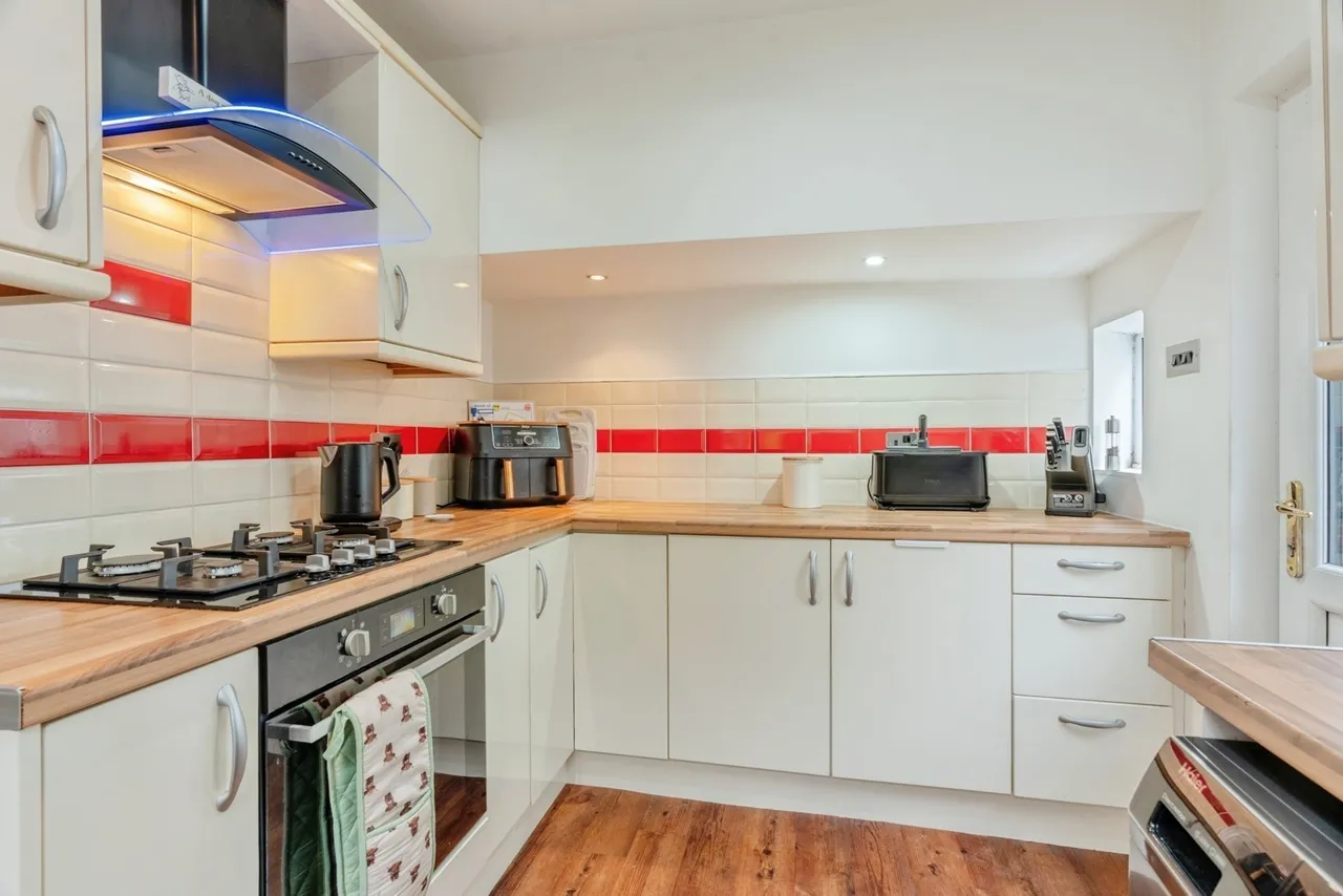 Brunshaw Avenue, Burnley, Lancashire, BB10, photo 5