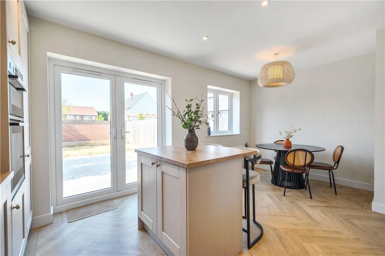 Falkland Drive, Warsash, SO31, photo 6