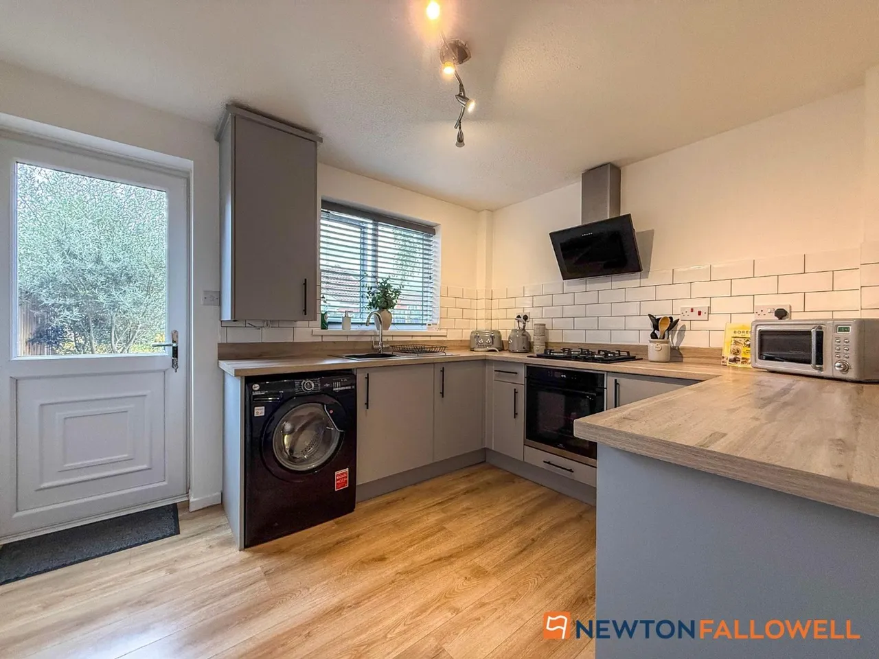 Clipsham Close, Balderton, NG24, photo 8
