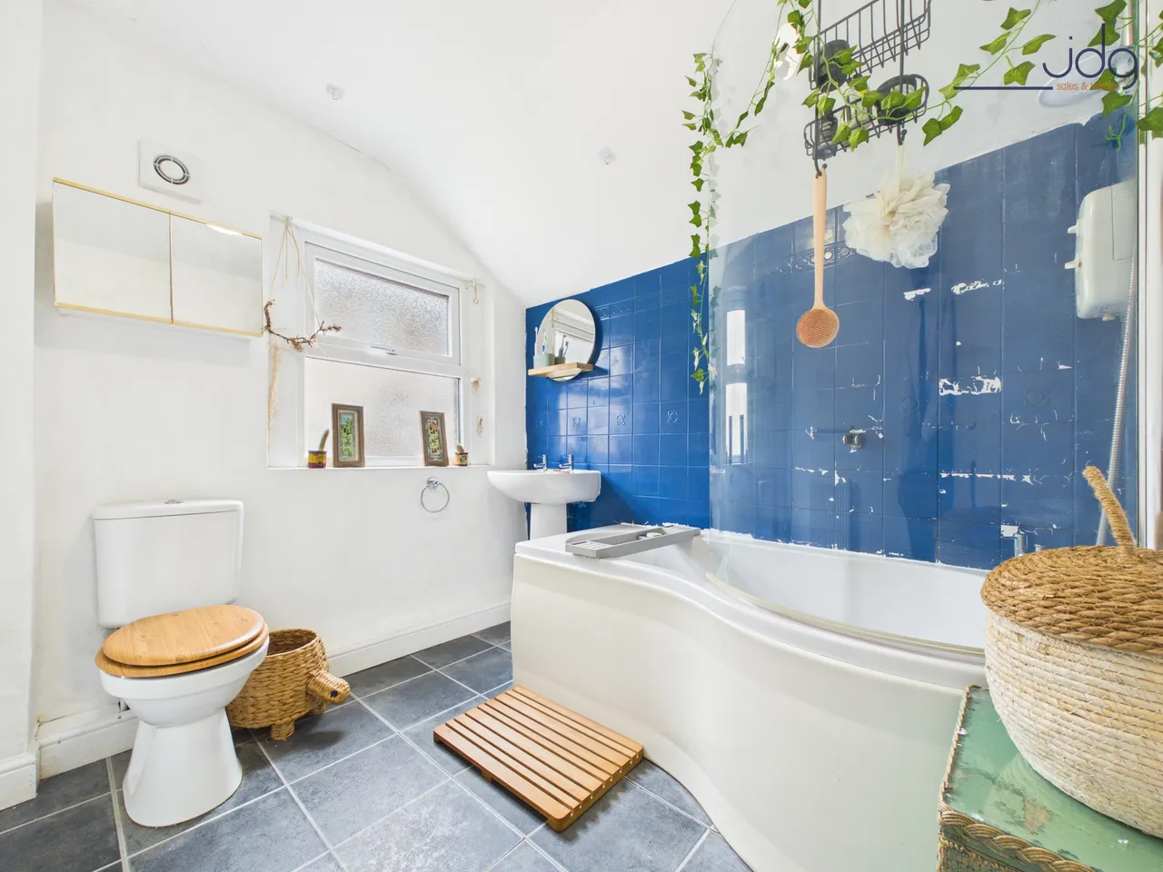 Gregson Road, Period terrace living with two reception rooms, LA1, photo 8