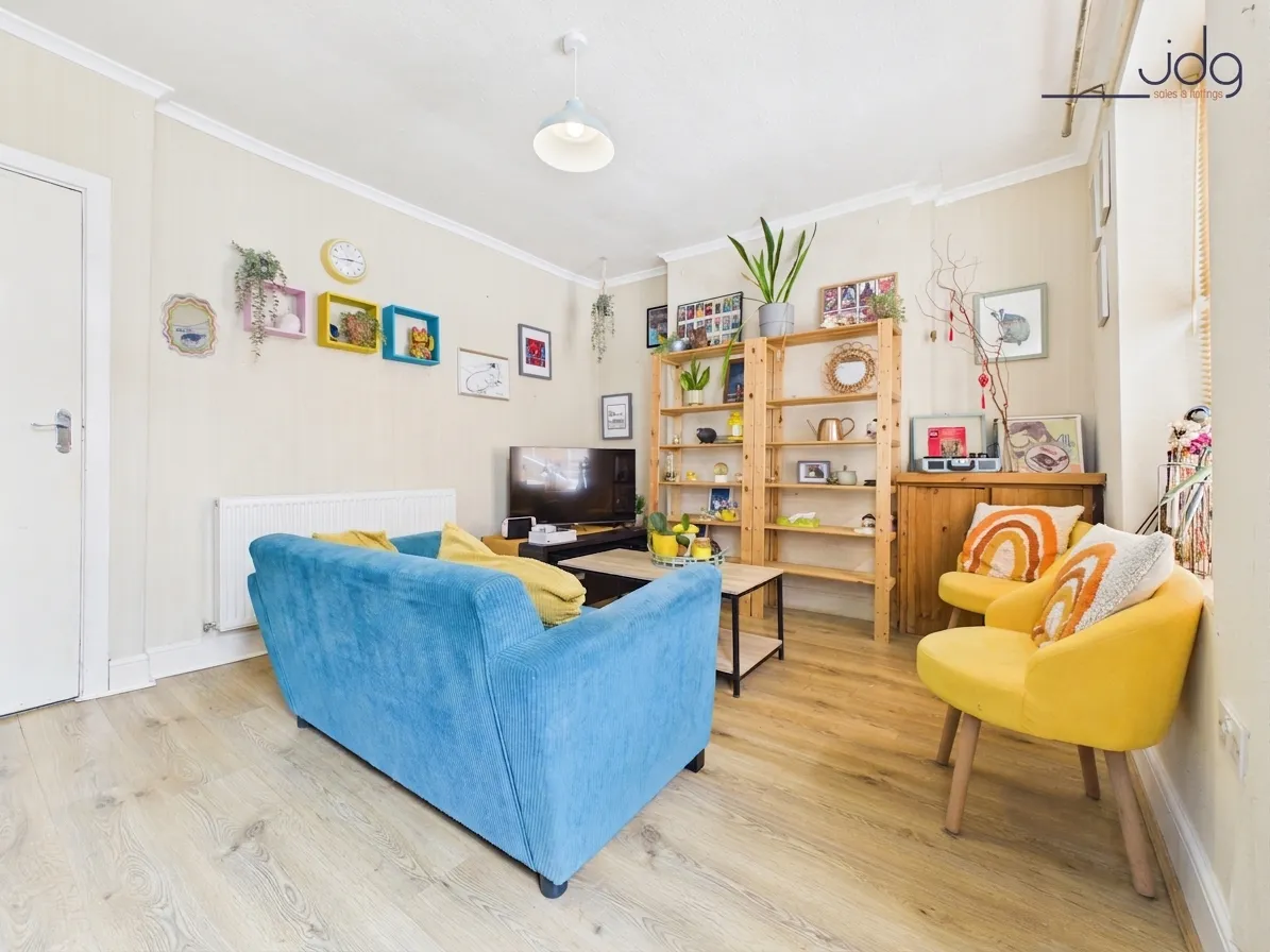 Gregson Road, Period terrace living with two reception rooms, LA1, photo 2