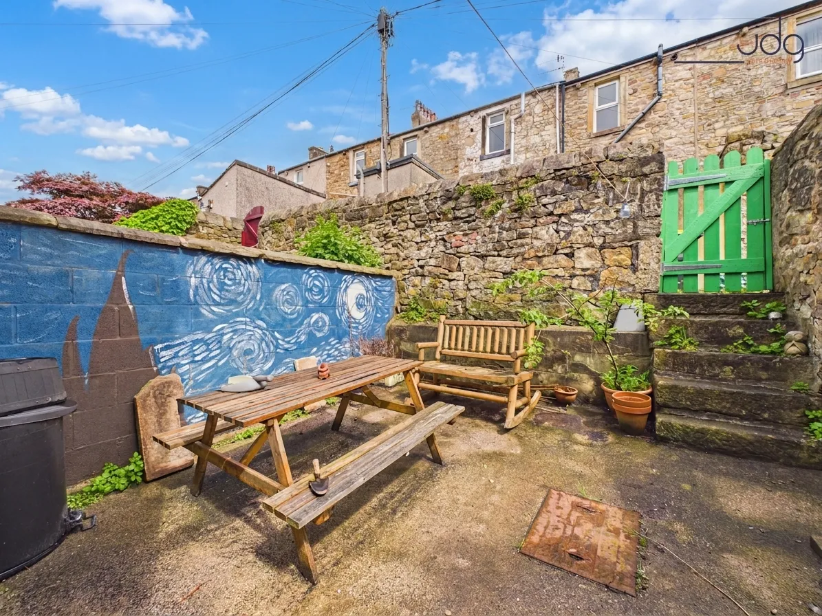 Gregson Road, Period terrace living with two reception rooms, LA1, photo 10