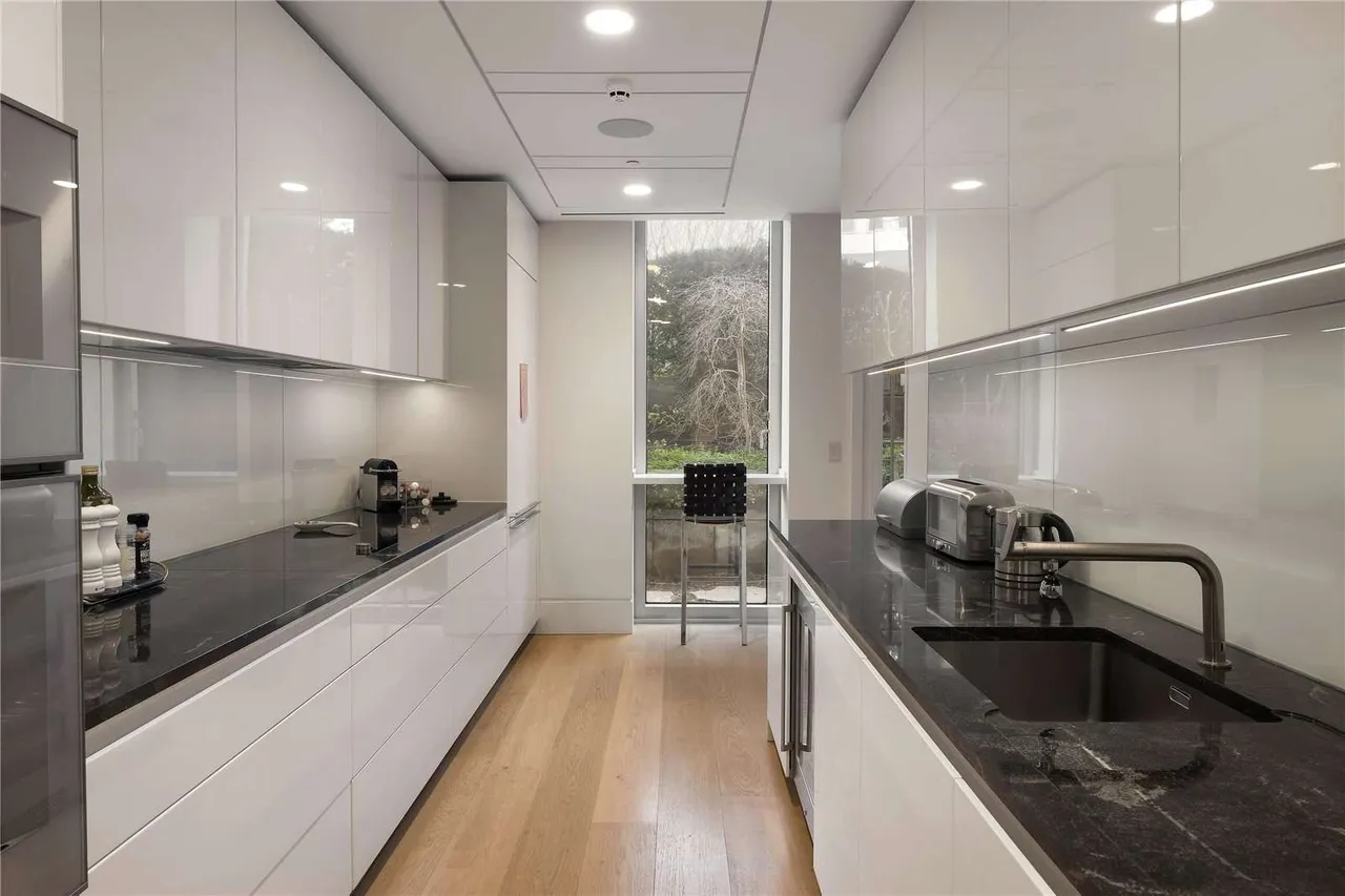 Hollandgreen Place, London, W8, photo 6