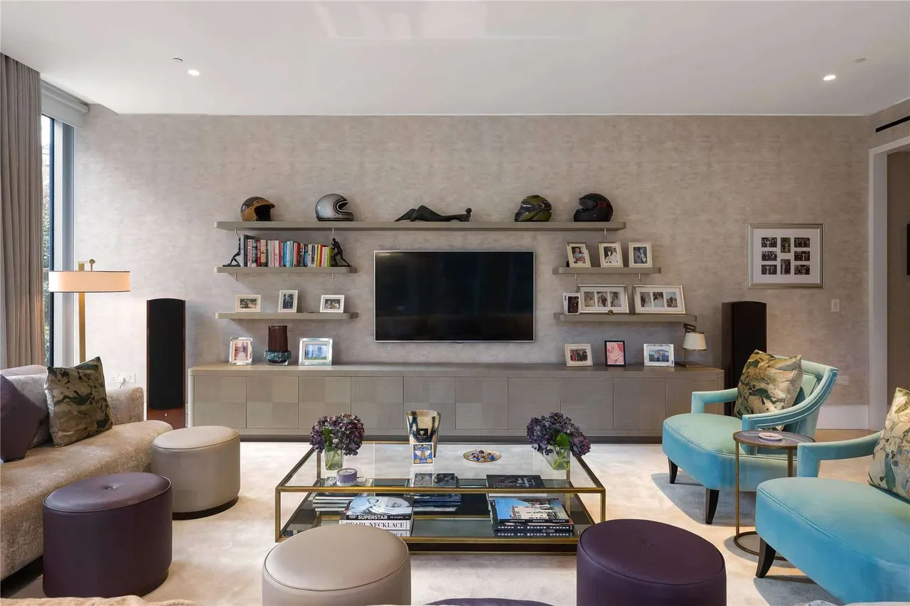 Hollandgreen Place, London, W8, photo 5