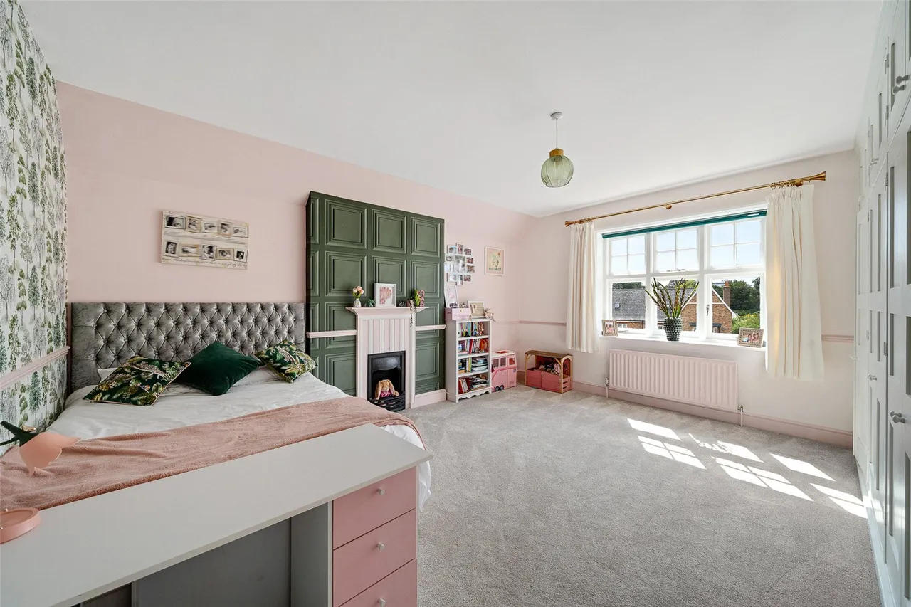 Holbrook Lane, BR7, photo 19