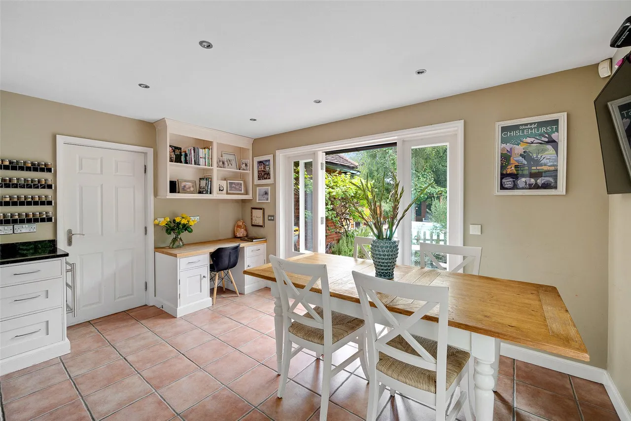 Holbrook Lane, BR7, photo 11