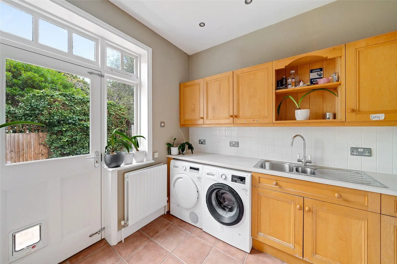 Holbrook Lane, BR7, photo 33