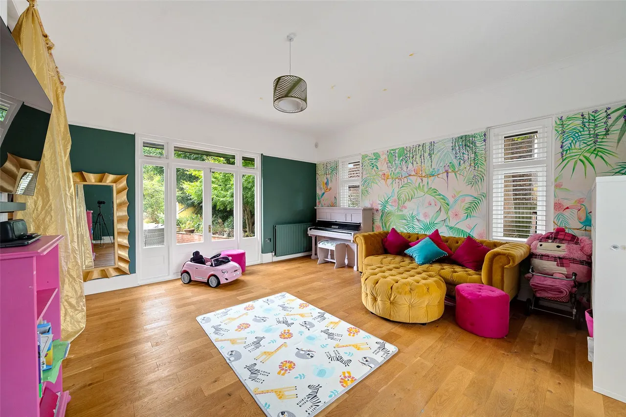 Holbrook Lane, BR7, photo 8