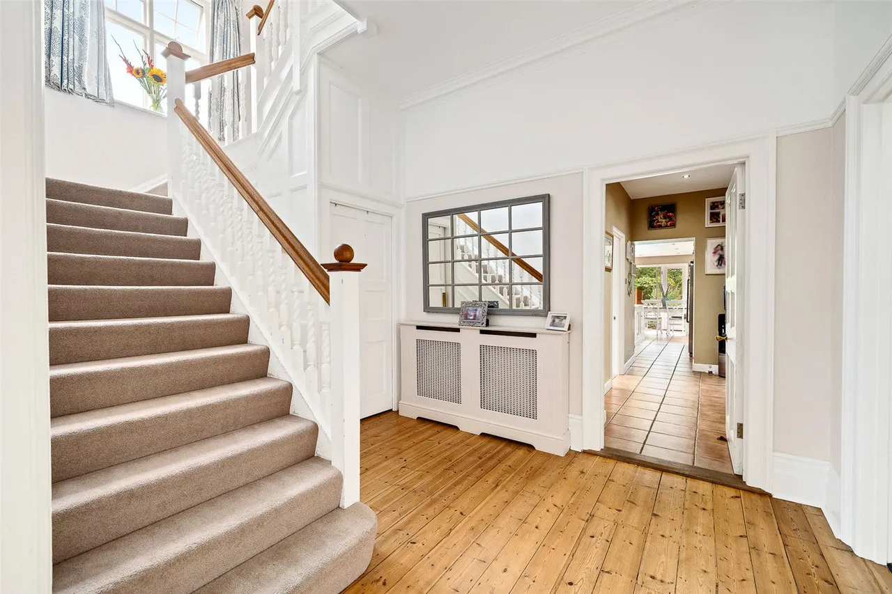 Holbrook Lane, BR7, photo 13