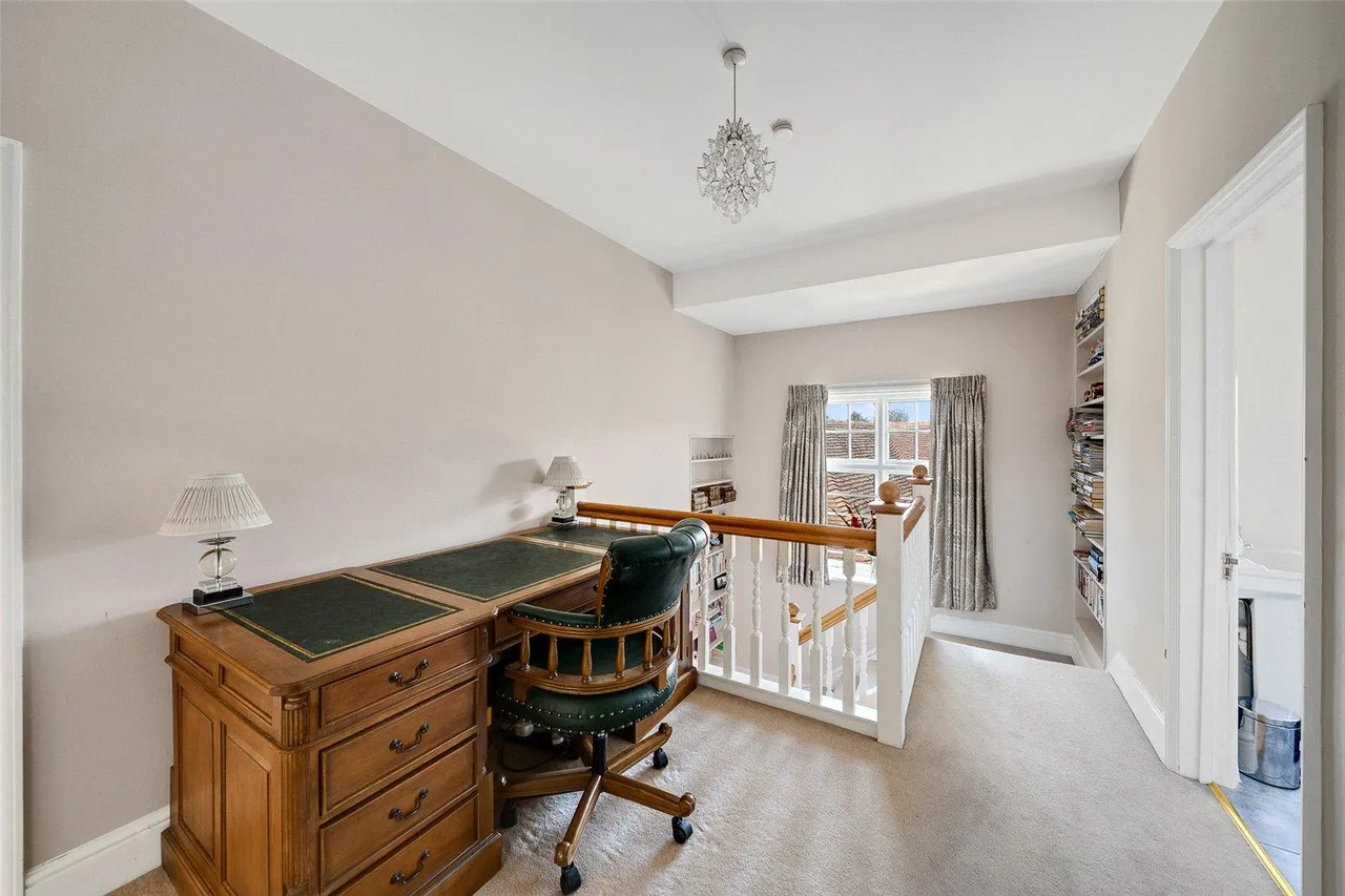 Holbrook Lane, BR7, photo 25