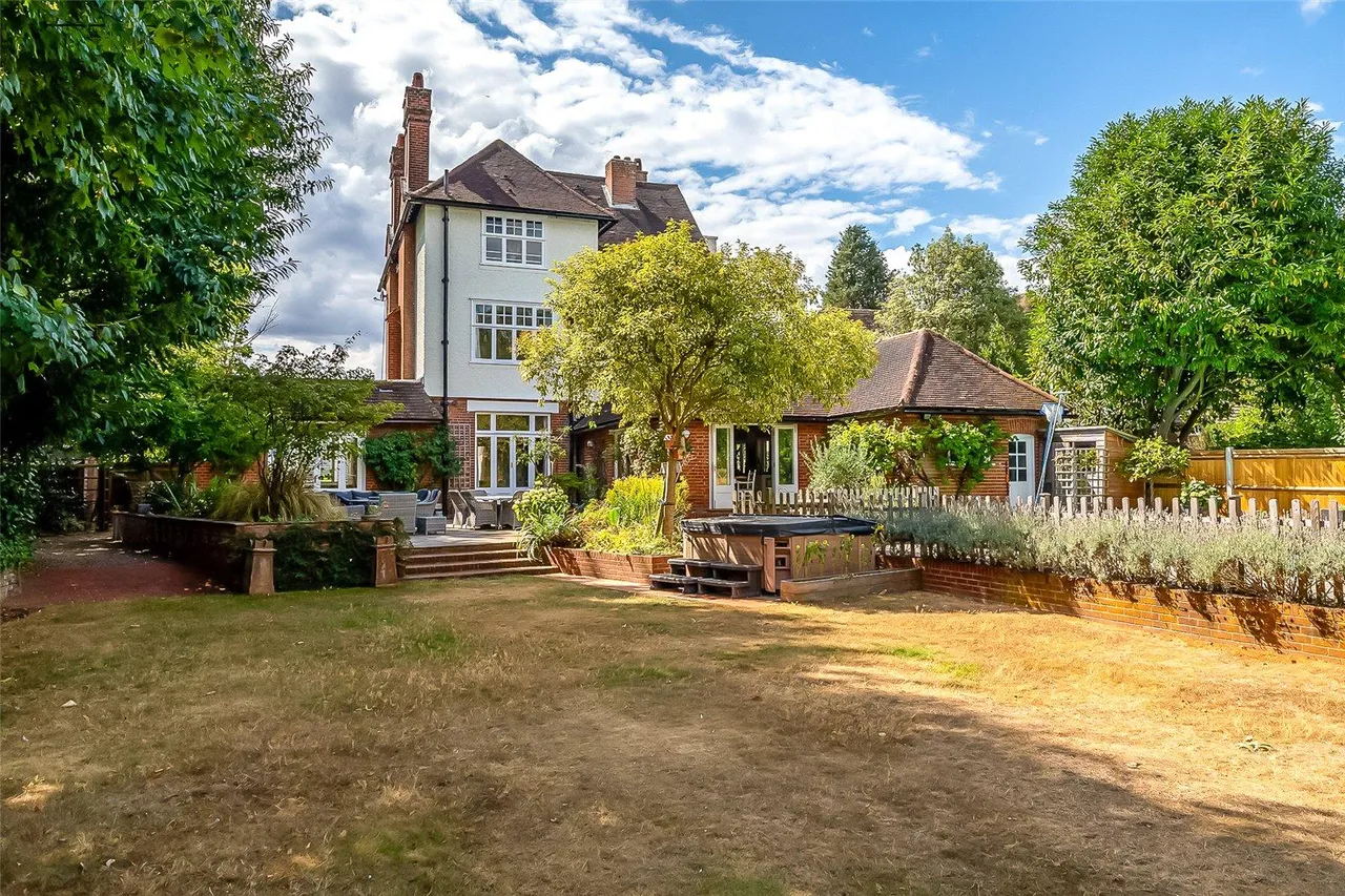 Holbrook Lane, BR7, photo 27