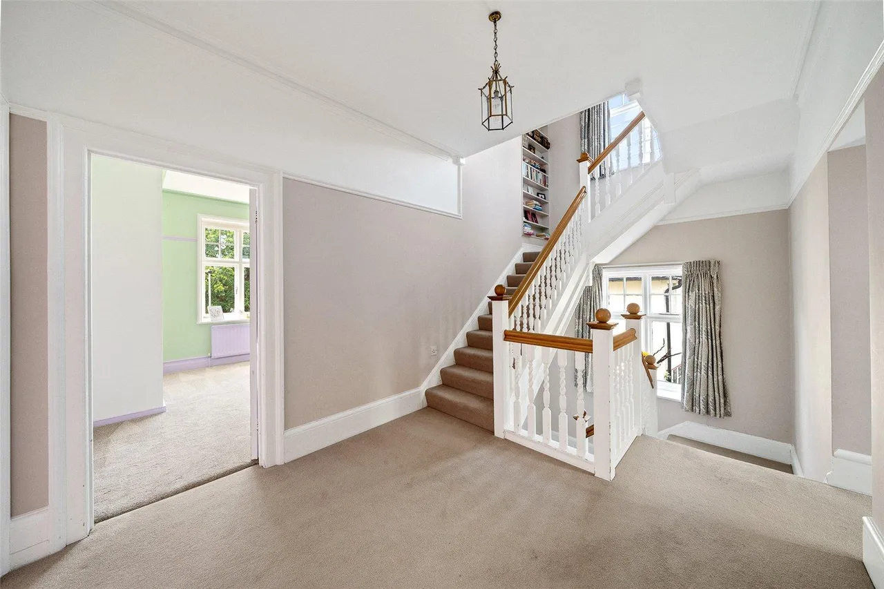 Holbrook Lane, BR7, photo 24