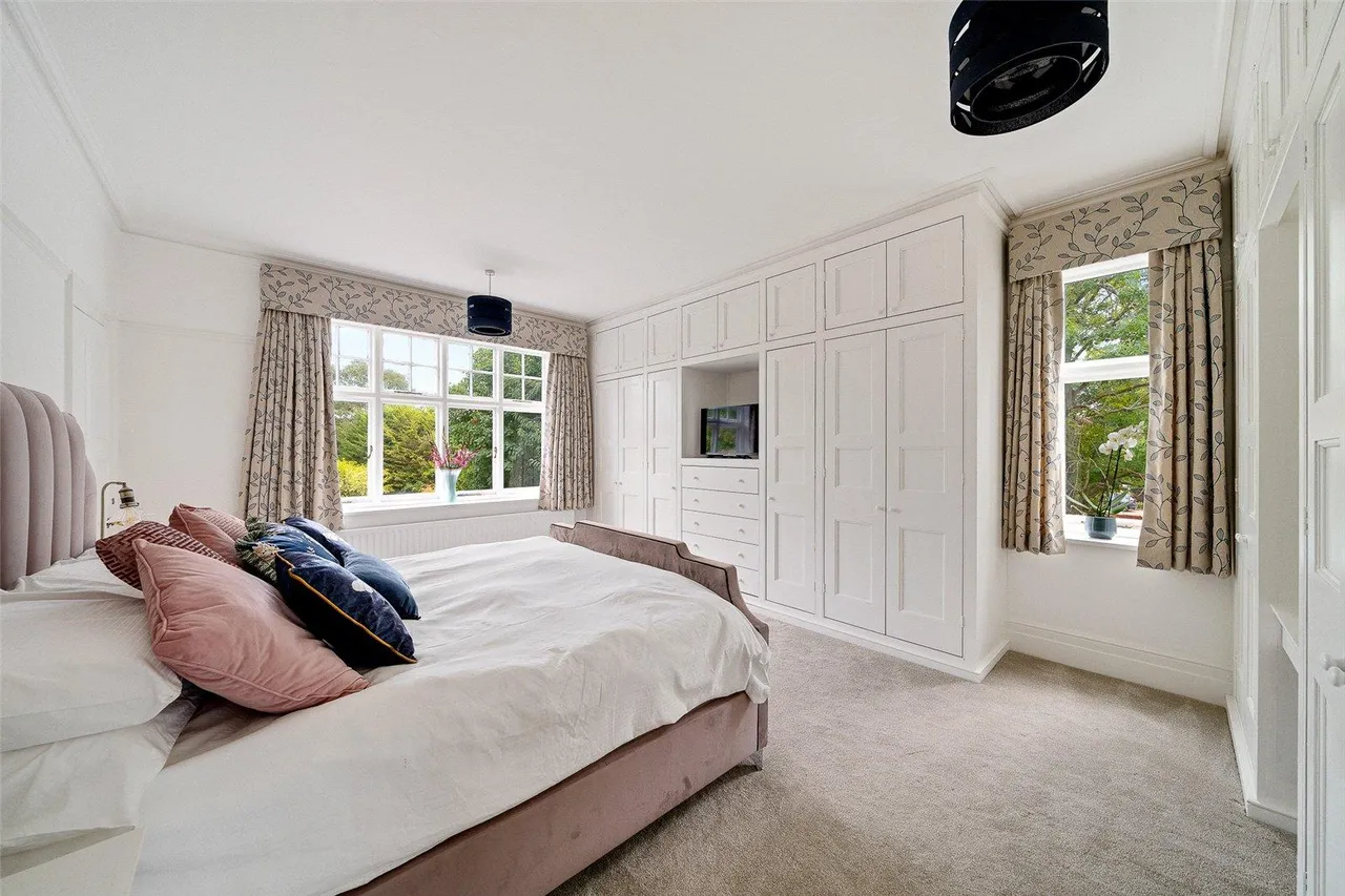 Holbrook Lane, BR7, photo 15