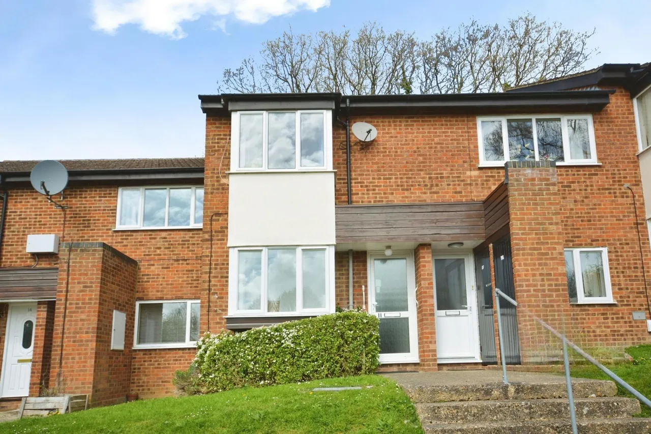 Lane End, Hatfield, AL10, photo 15