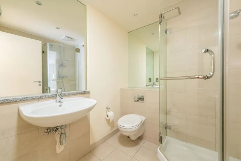The Heart, Walton-On-Thames KT12 1GB, photo 8