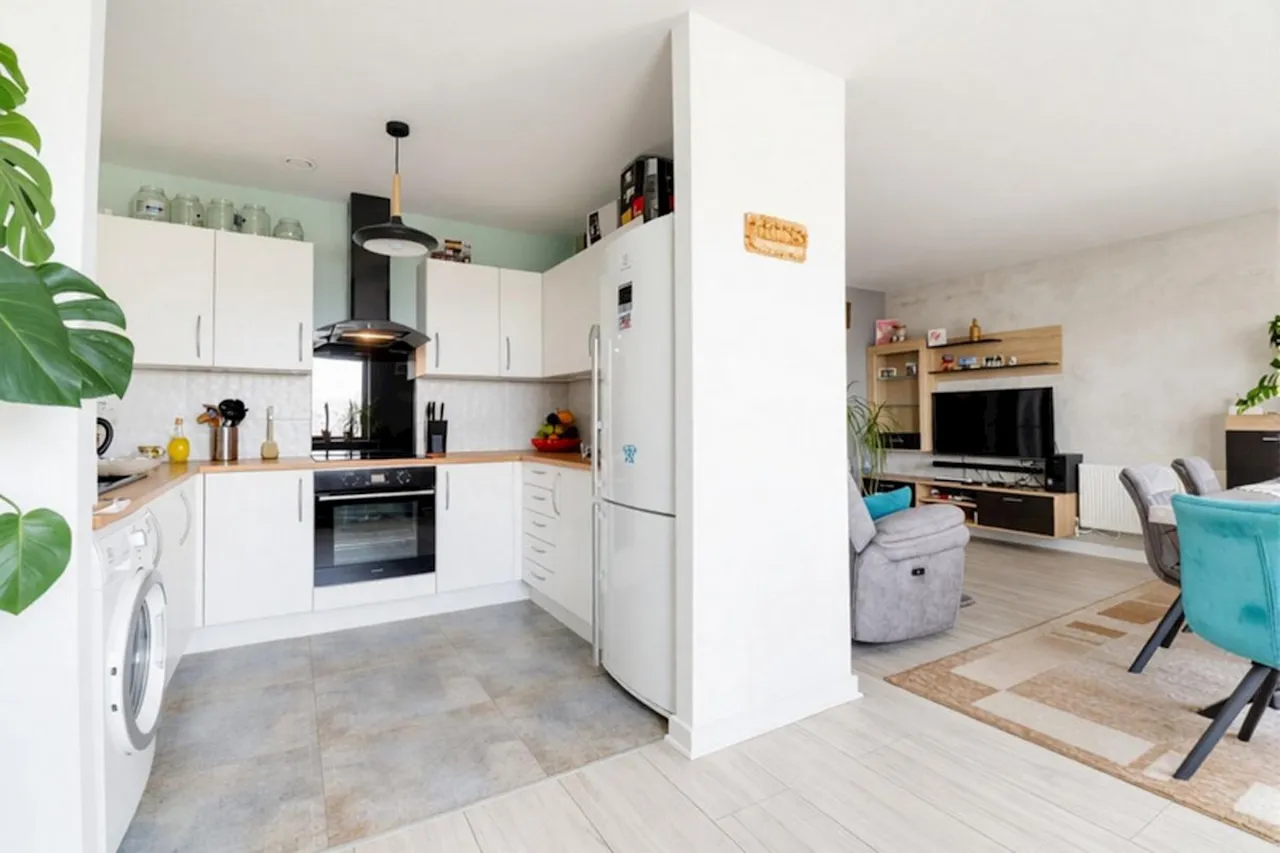 London Road, West Thurrock, RM20, photo 9