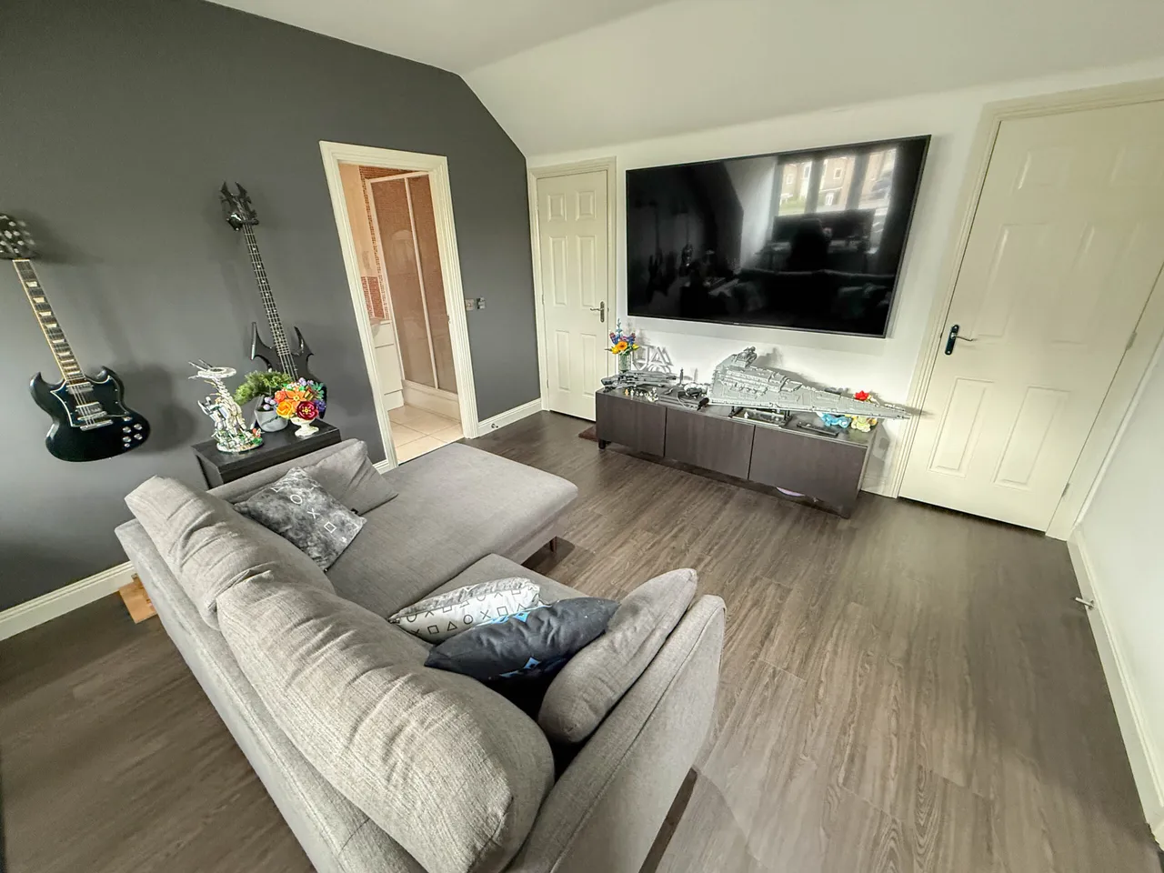 Wellsfield, Bushey, WD23, photo 8